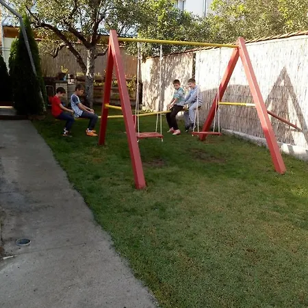 Garavi Sokak 3* Kursumlija